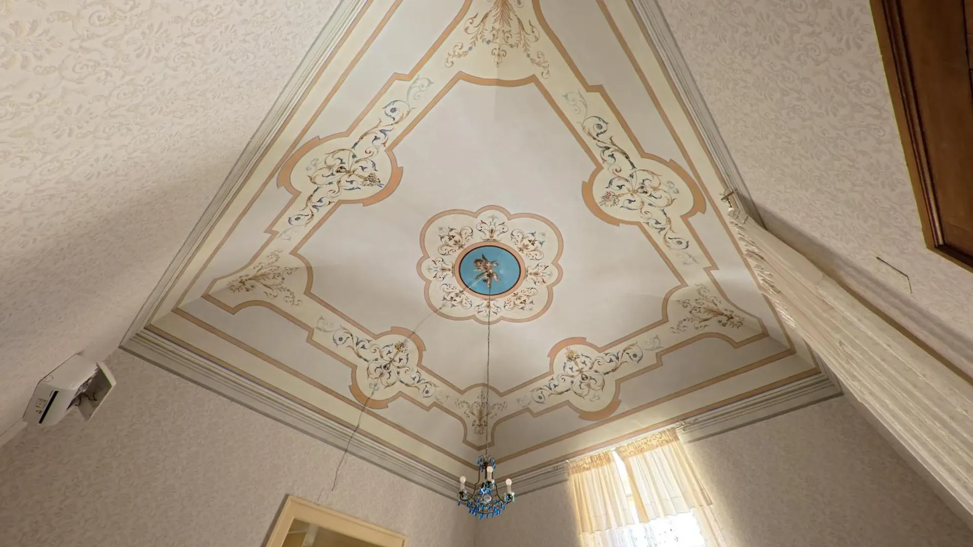 Palazzo Framarino Dei Malatesta - Noble Floor - XIV Century Giovinazzo